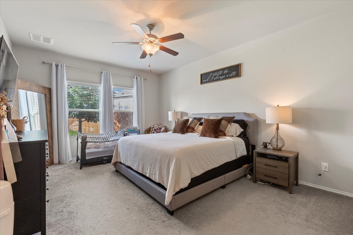 104 Cressida Cove Jarrell, TX 76537 - Photo 15 of 32