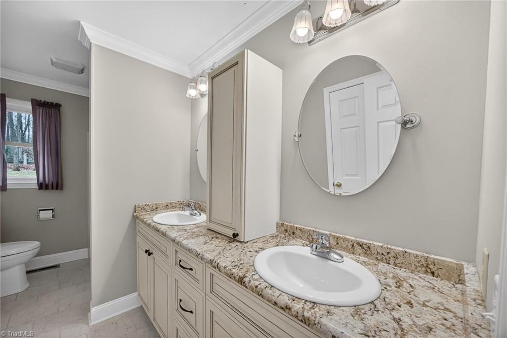 3578 Tanglebrook Trail Clemmons, NC 27012 - Photo 11 of 33 2nd Bath