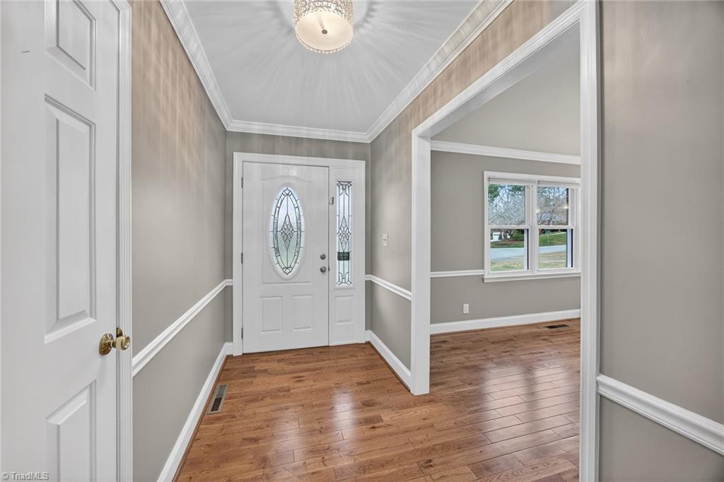 3578 Tanglebrook Trail Clemmons, NC 27012 - Photo 2 of 33
