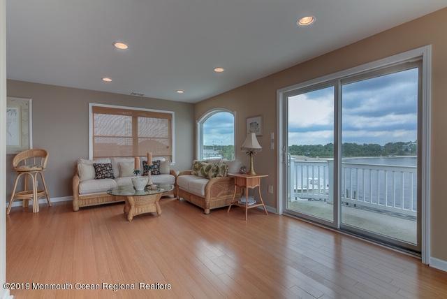 7 Cove Point Road Toms River, NJ 08753 - Photo 25 of 33 24