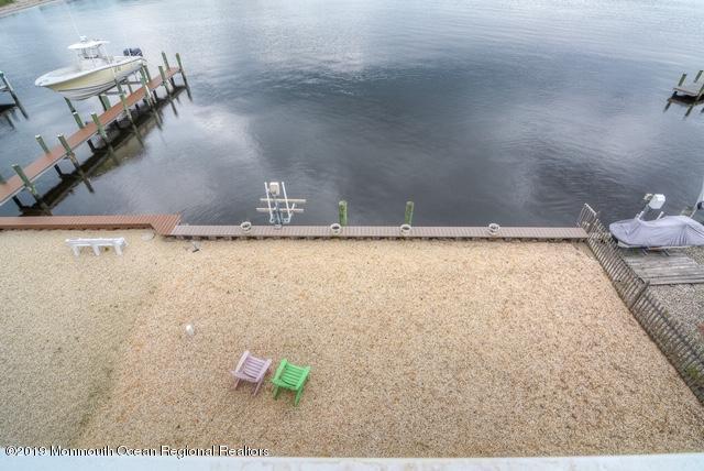 7 Cove Point Road Toms River, NJ 08753 - Photo 32 of 33 31