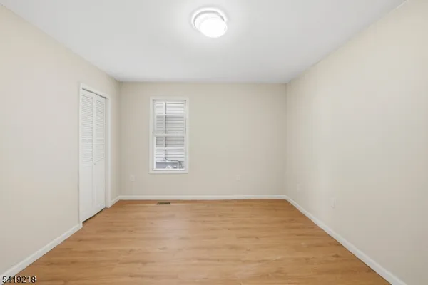 $675,000 | 216 Delaware Street, Elizabeth Port, NJ 07206