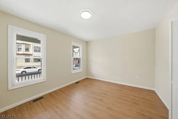 $675,000 | 216 Delaware Street, Elizabeth Port, NJ 07206