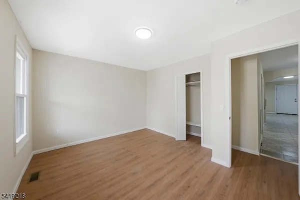 $675,000 | 216 Delaware Street, Elizabeth Port, NJ 07206