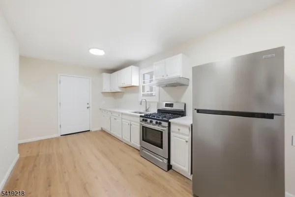 $675,000 | 216 Delaware Street, Elizabeth Port, NJ 07206