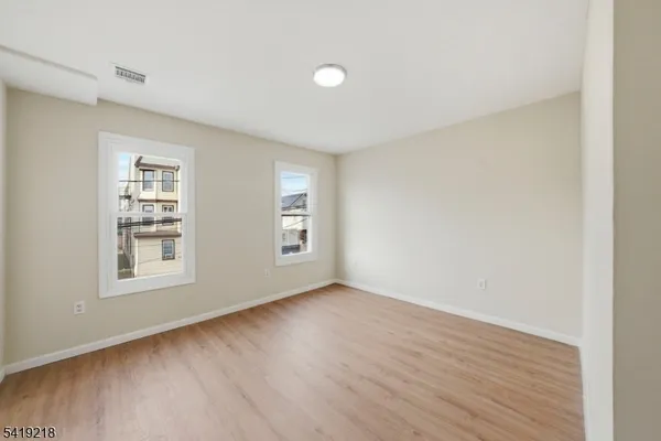 $675,000 | 216 Delaware Street, Elizabeth Port, NJ 07206