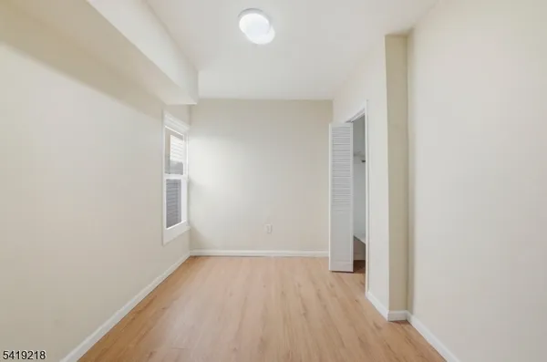 $675,000 | 216 Delaware Street, Elizabeth Port, NJ 07206