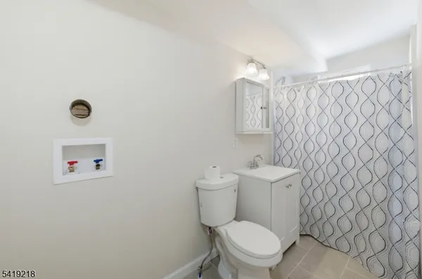 $675,000 | 216 Delaware Street, Elizabeth Port, NJ 07206