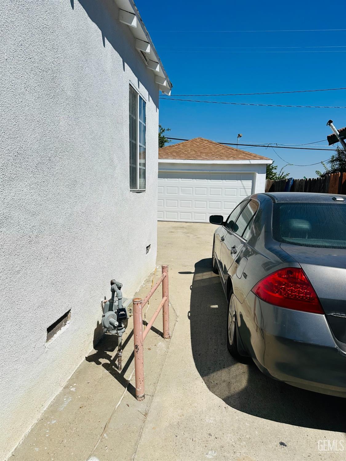 Undisclosed Address Delano, CA 93215 - Photo 20 of 20 a view of a living room and utility room
