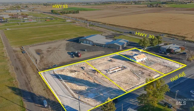 $899,900 | 803-823 Fair Avenue, Filer, ID 83328