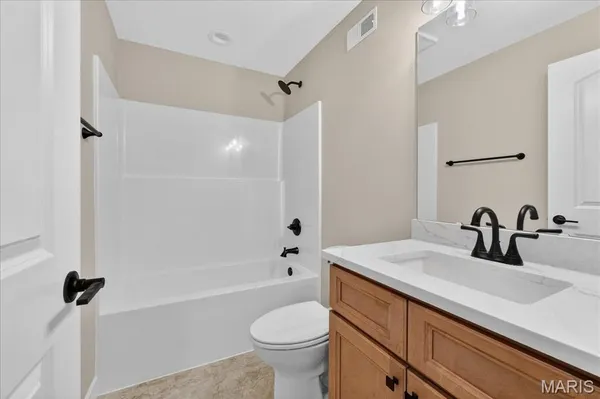 $612,500 | 608 Tea Olive Boulevard, O'Fallon, IL 62269