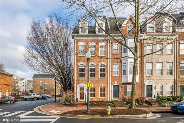 $4,400 | 210 Cameron Station Boulevard, Alexandria, VA 22304