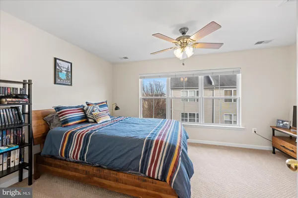 $4,400 | 210 Cameron Station Boulevard, Alexandria, VA 22304