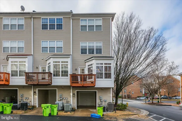 $4,400 | 210 Cameron Station Boulevard, Alexandria, VA 22304