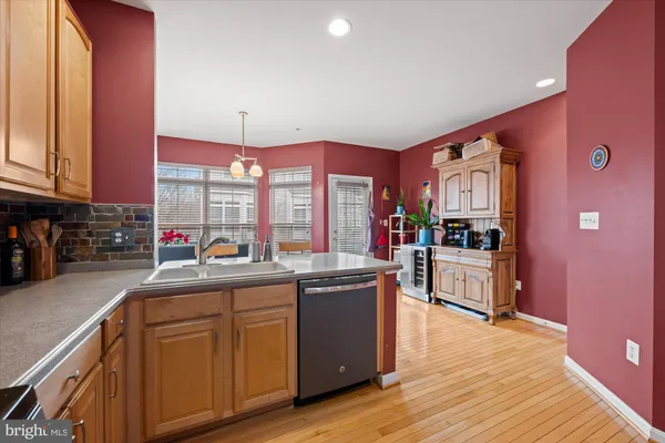 $4,400 | 210 Cameron Station Boulevard, Alexandria, VA 22304