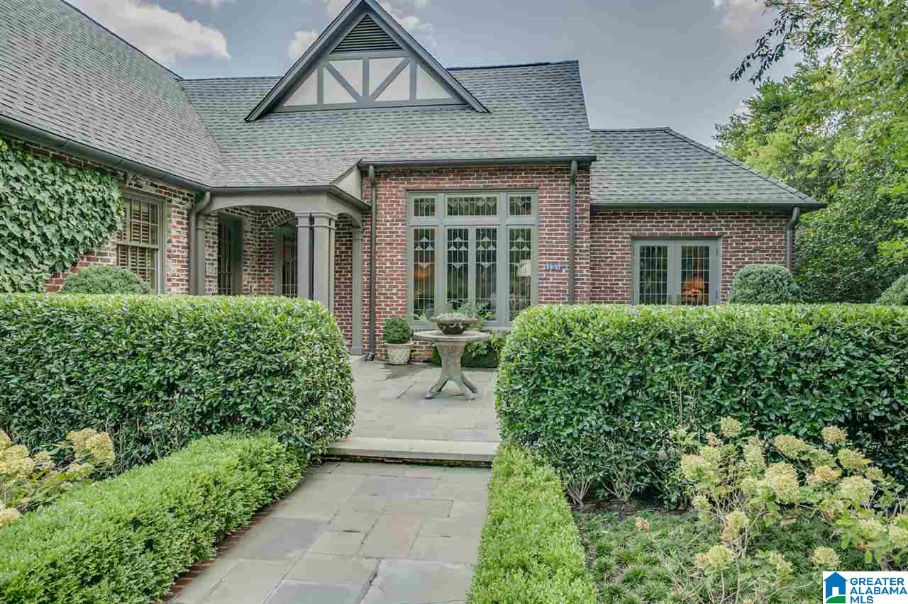 3057 Sterling Road Birmingham, AL 35213 - Photo 3 of 50