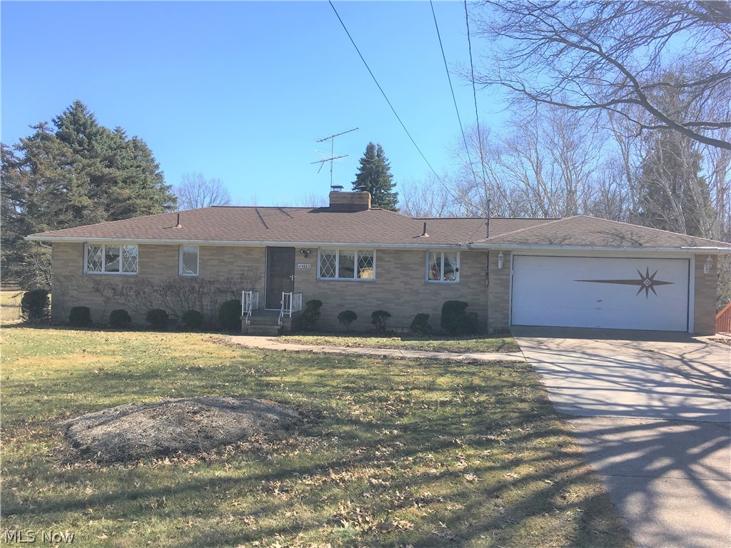 43825 Middle Ridge Road Lorain, OH 44053 - Photo 1 of 33 Front View