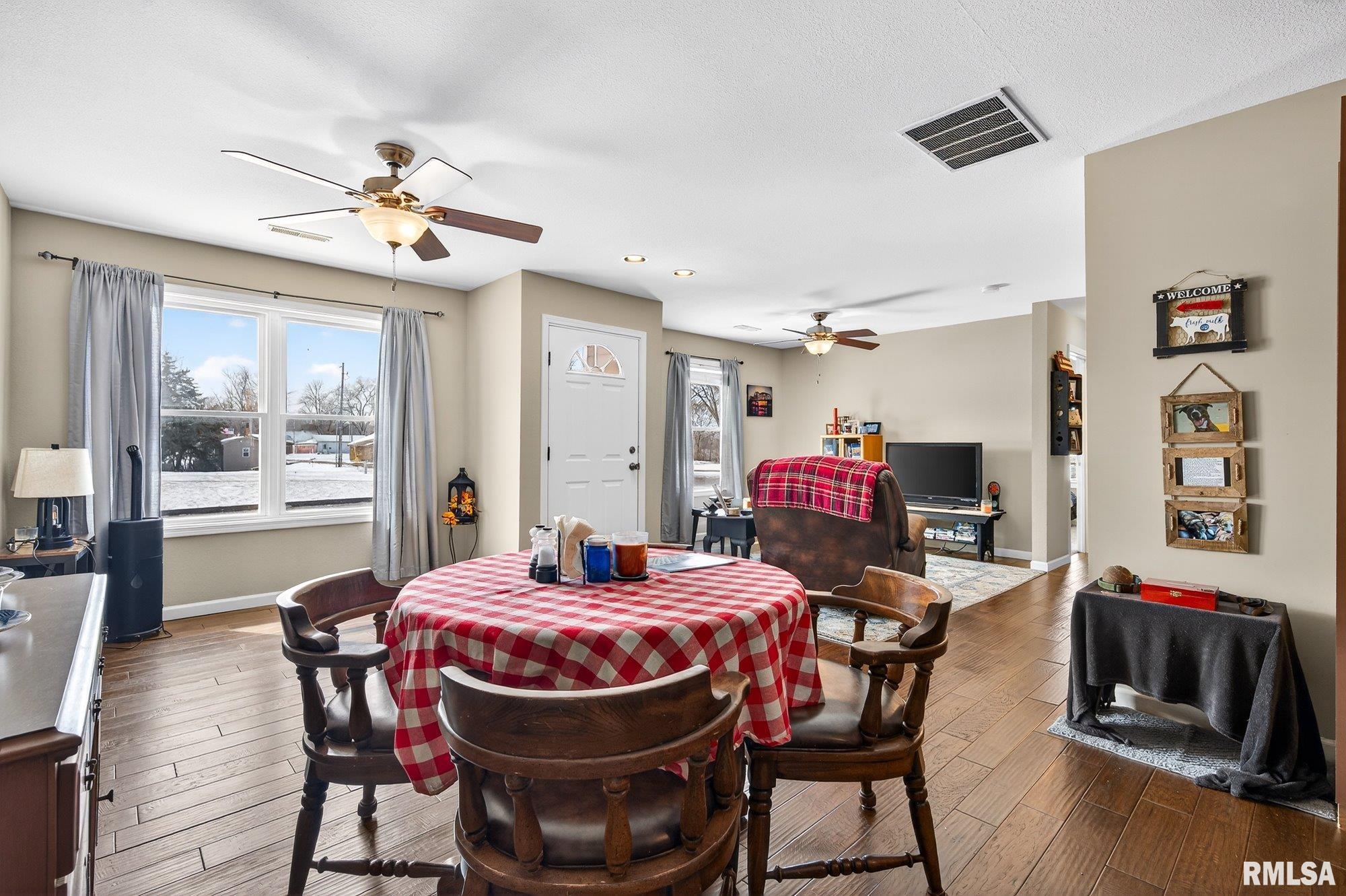 109 2nd Street Lacon, IL 61540 - Photo 6 of 20