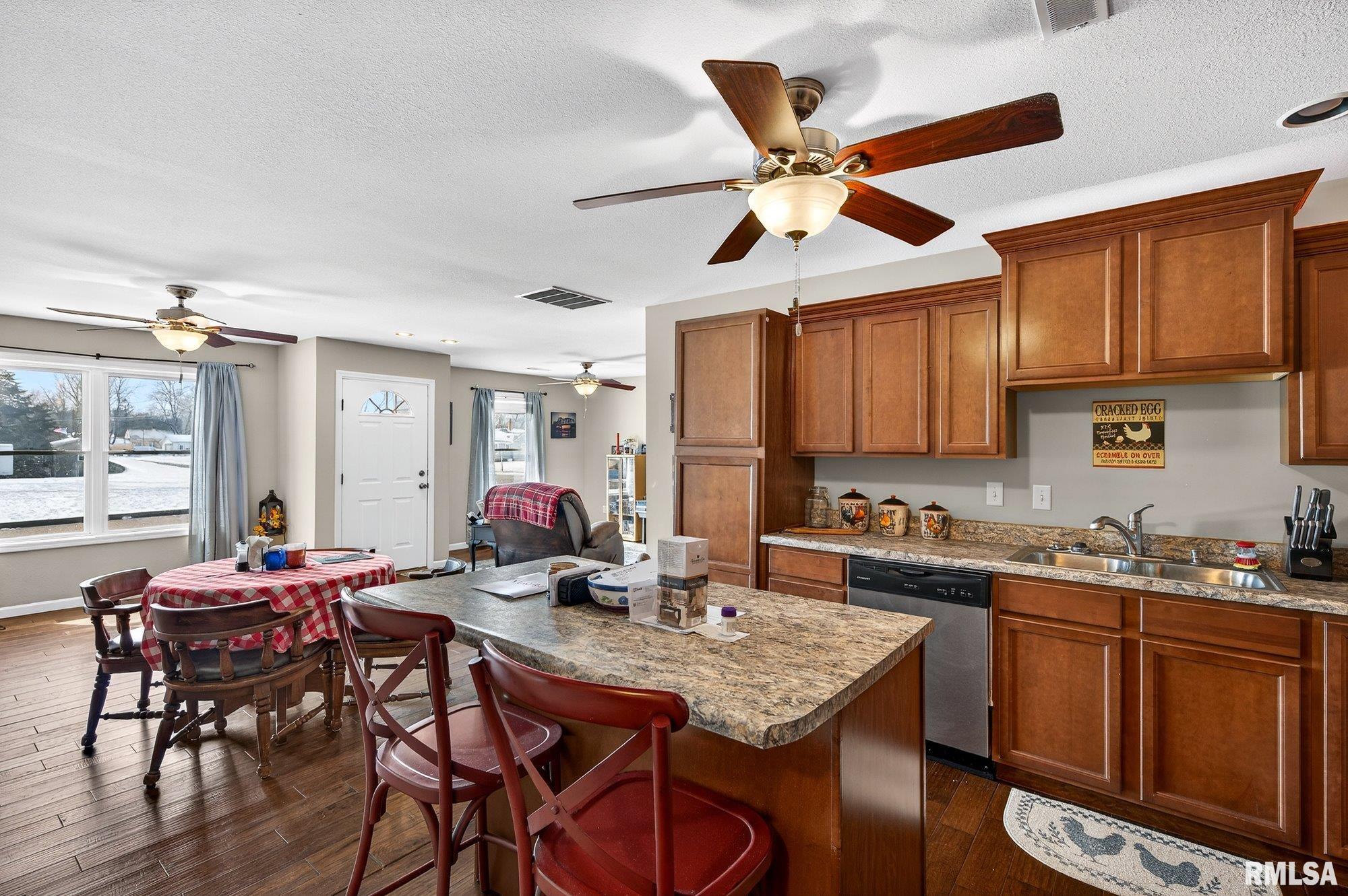 109 2nd Street Lacon, IL 61540 - Photo 10 of 20