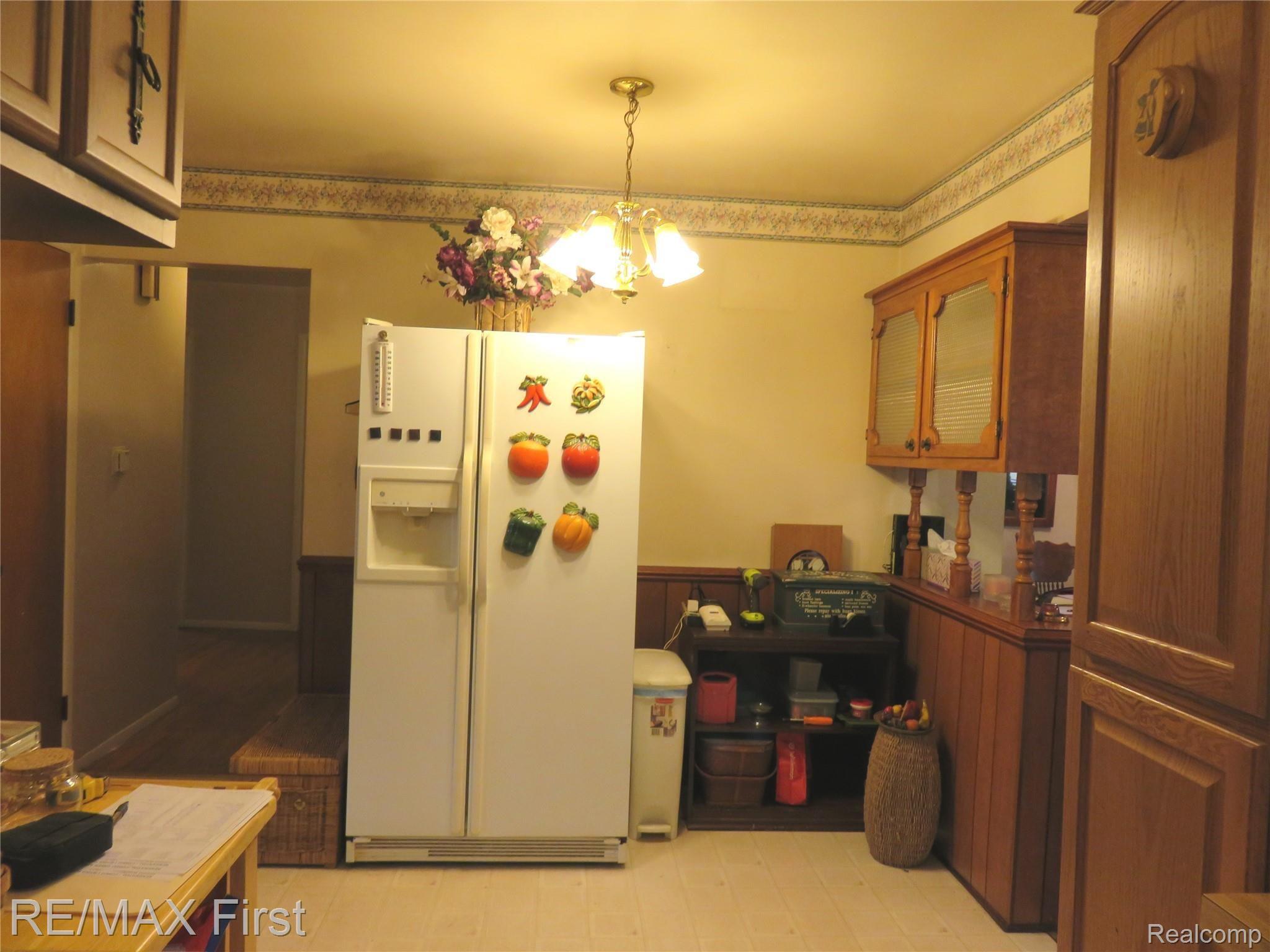 2011 Common Road Warren, MI 48092 - Photo 5 of 17 2011 Common Kitchen 3.JPG