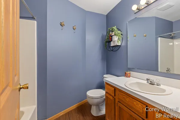 $359,900 | 2849 Bark Court, Cedar Springs, MI 49319