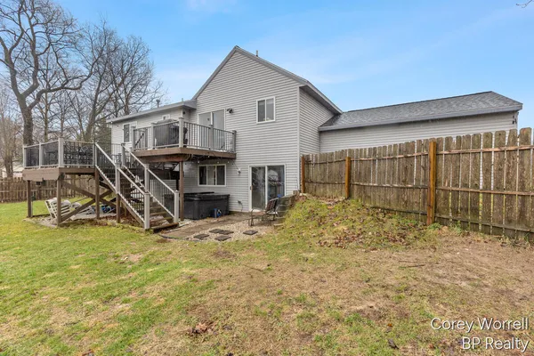 $359,900 | 2849 Bark Court, Cedar Springs, MI 49319
