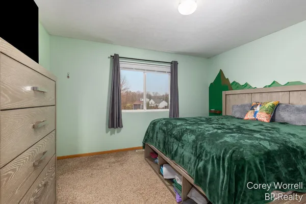 $359,900 | 2849 Bark Court, Cedar Springs, MI 49319