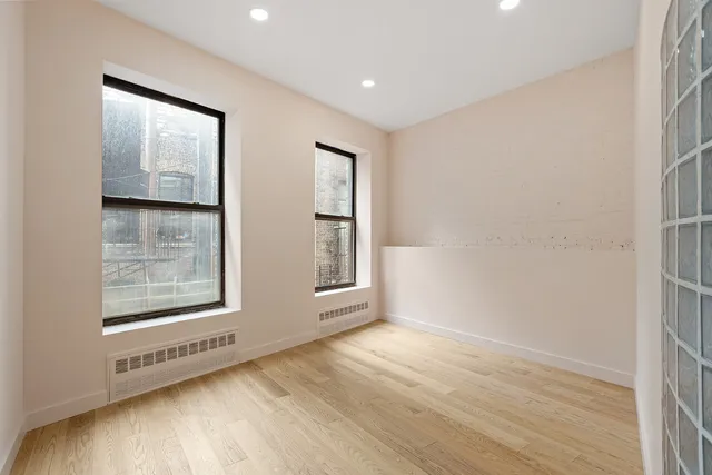 $13,995 | 22 East 18th Street, Unit 5W | Flatiron