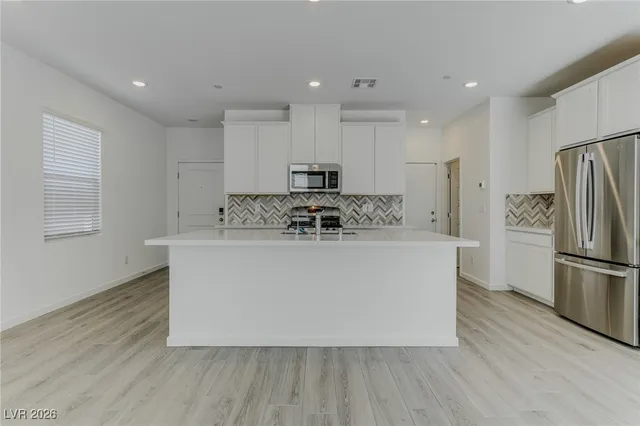 $2,240 | 113 Charlie Chase Avenue, Henderson, NV 89011