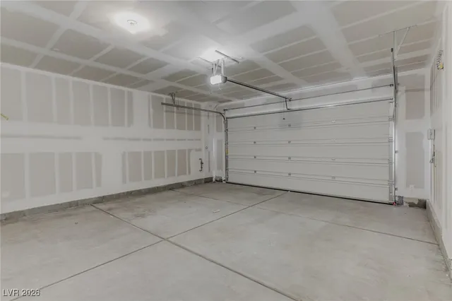 $2,240 | 113 Charlie Chase Avenue, Henderson, NV 89011