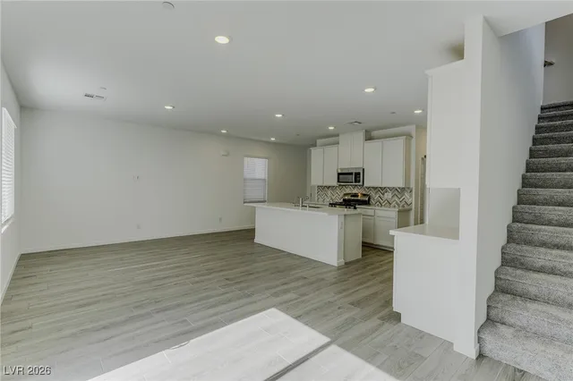 $2,240 | 113 Charlie Chase Avenue, Henderson, NV 89011