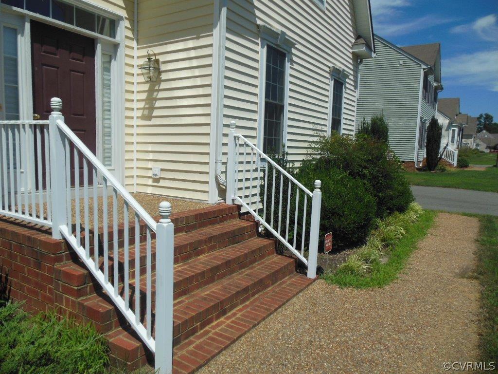 3050 Kinvan Road Henrico, VA 23231 - Photo 18 of 22 Aggregate Walkway along Front of House