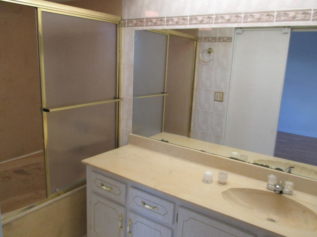 9235 Southwest 8th Street, Unit 101 Boca Raton, FL 33428 - Photo 11 of 12 016