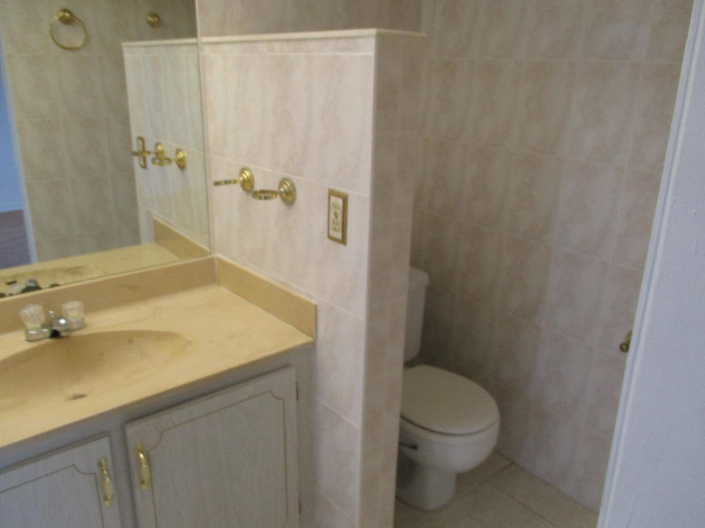 9235 Southwest 8th Street, Unit 101 Boca Raton, FL 33428 - Photo 12 of 12 017