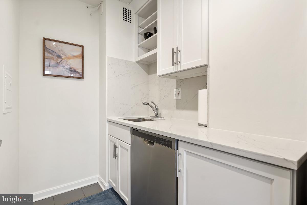 1545 18th Street Northwest, Unit 303 Washington, DC 20036 - Photo 19 of 31