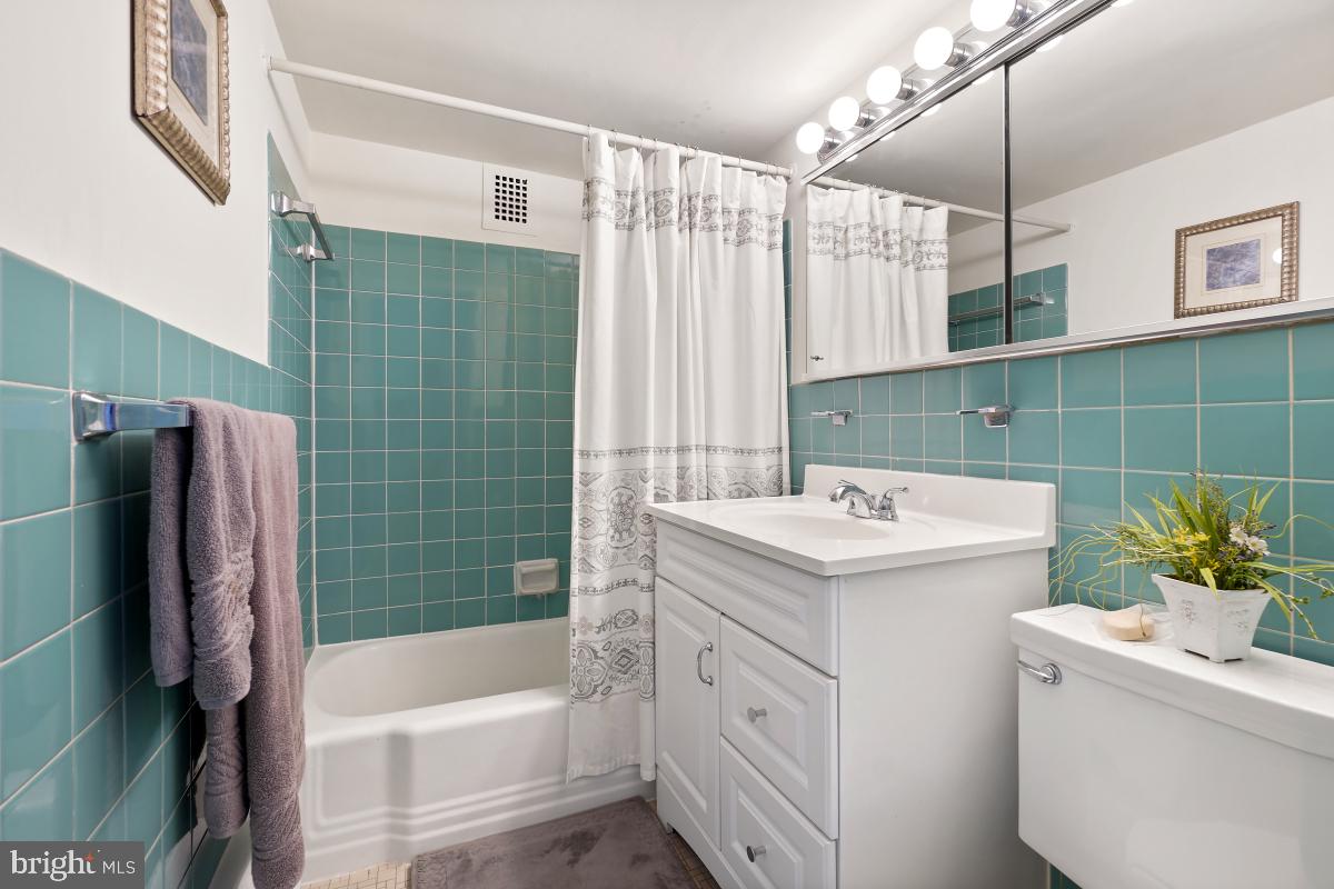 1545 18th Street Northwest, Unit 303 Washington, DC 20036 - Photo 27 of 31