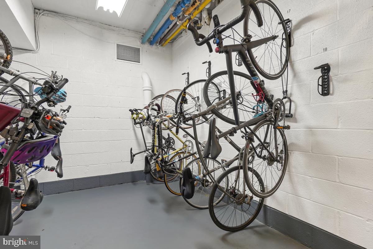 1545 18th Street Northwest, Unit 303 Washington, DC 20036 - Photo 28 of 31