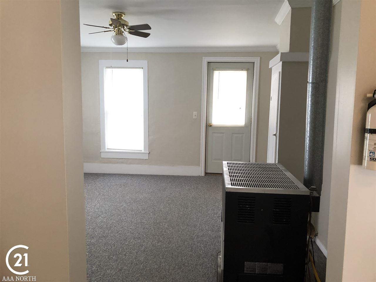 957 Capac Road Allenton, MI 48002 - Photo 12 of 42 31365470-11.JPG