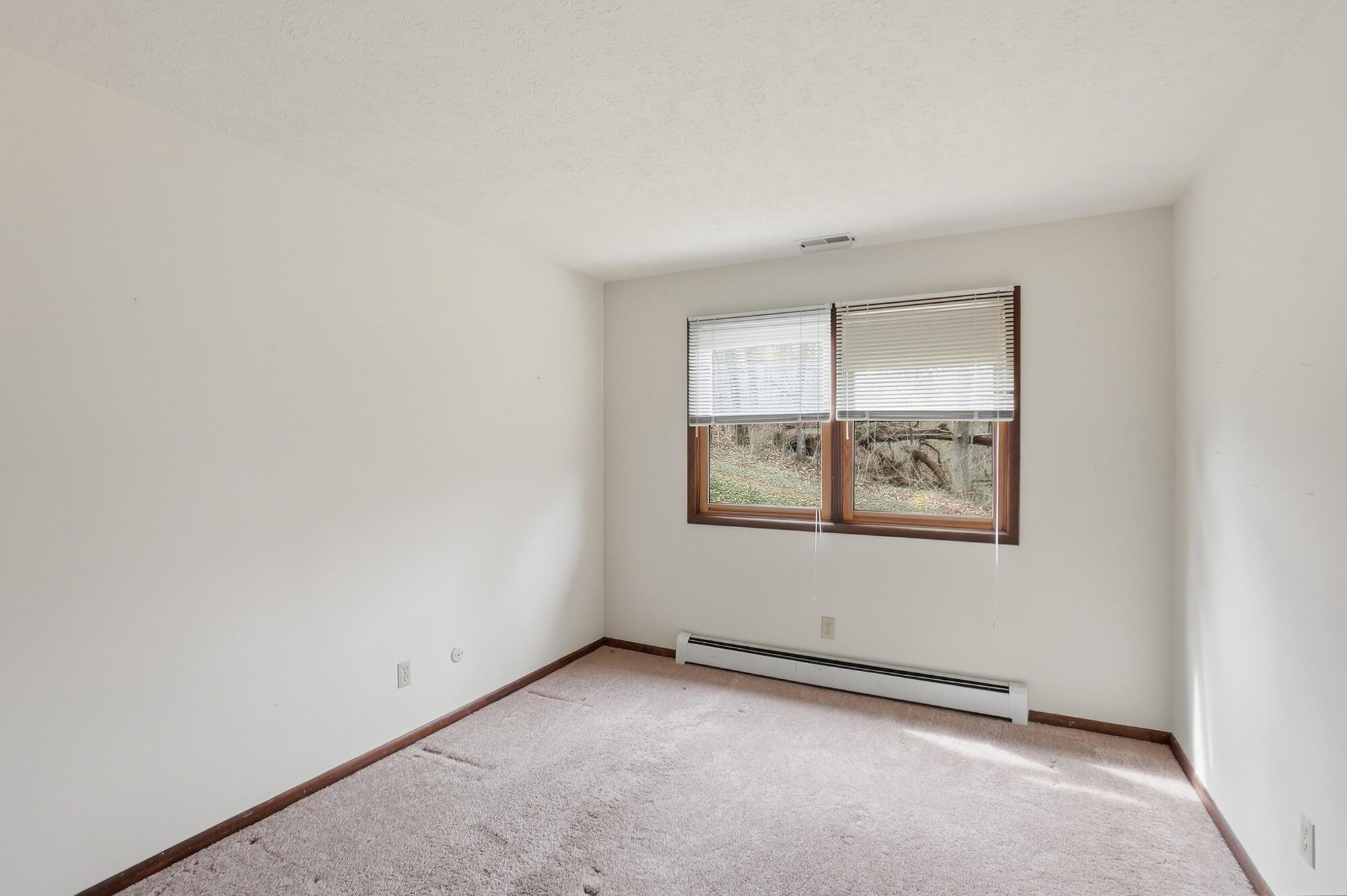 3831 Crescent Hill Road Springfield, OH 45502 - Photo 24 of 45