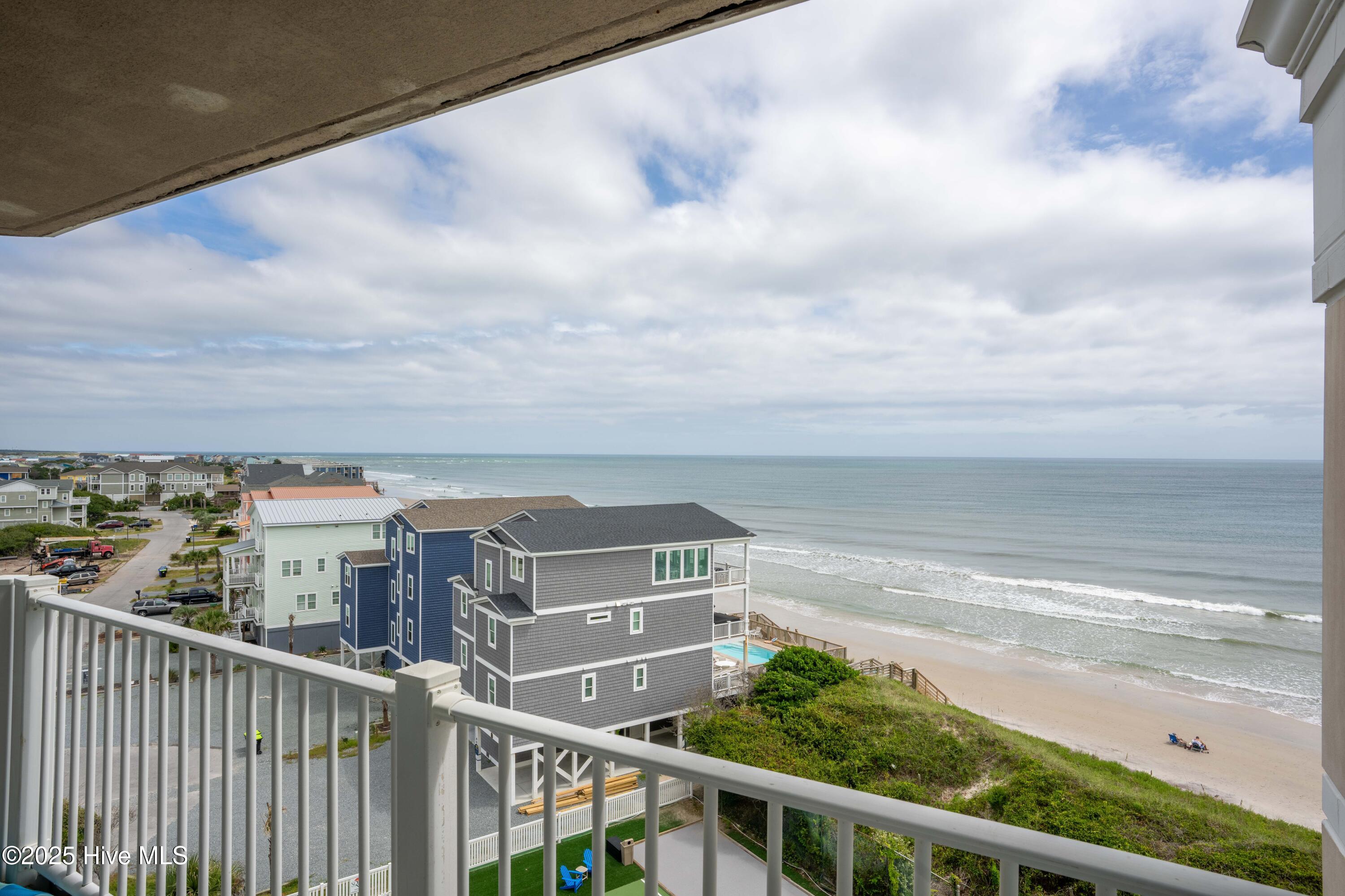 2000 New River Inlet Road, Unit 3510 North Topsail Beach, NC 28460 - Photo 3 of 26 3510 St. Regis - Interiors - Edited_6-2