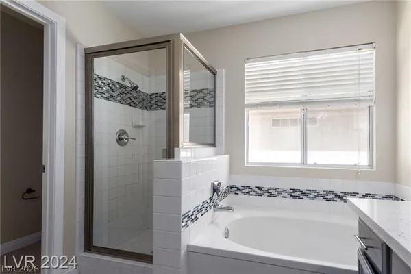 $2,350 | 9424 Deer Lodge Lane, Las Vegas, NV 89129