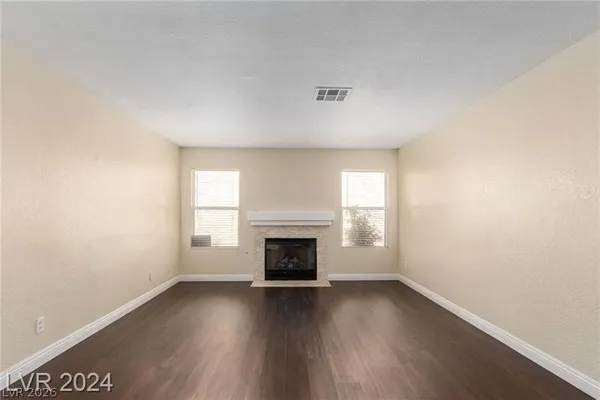 $2,350 | 9424 Deer Lodge Lane, Las Vegas, NV 89129