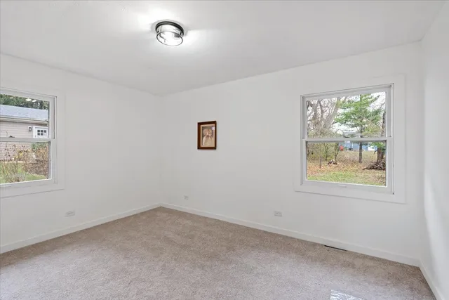 $495,000 | 27 Maple Avenue, Lake Zurich, IL 60047