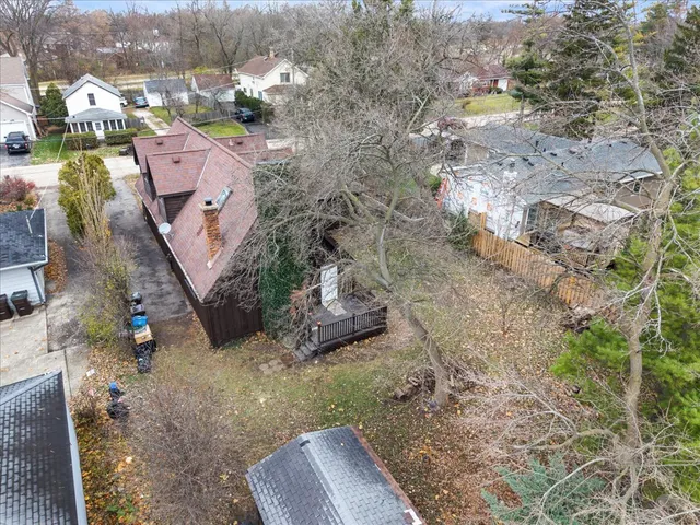 $495,000 | 27 Maple Avenue, Lake Zurich, IL 60047