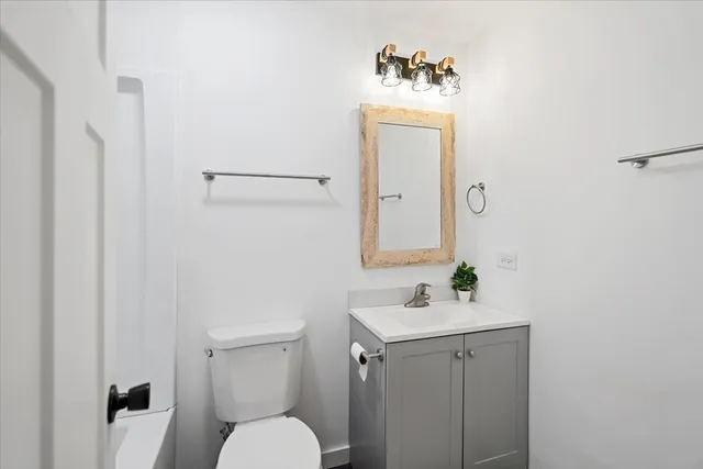 $495,000 | 27 Maple Avenue, Lake Zurich, IL 60047