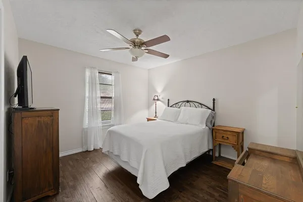$298,500 | 605 Owens Drive, Crowley, TX 76036