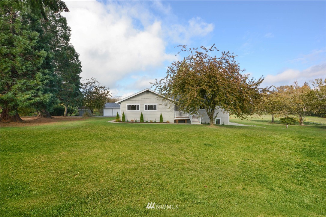 21865 Swan Road Mount Vernon, WA 98273 - Photo 22 of 25 Gallery Image 22