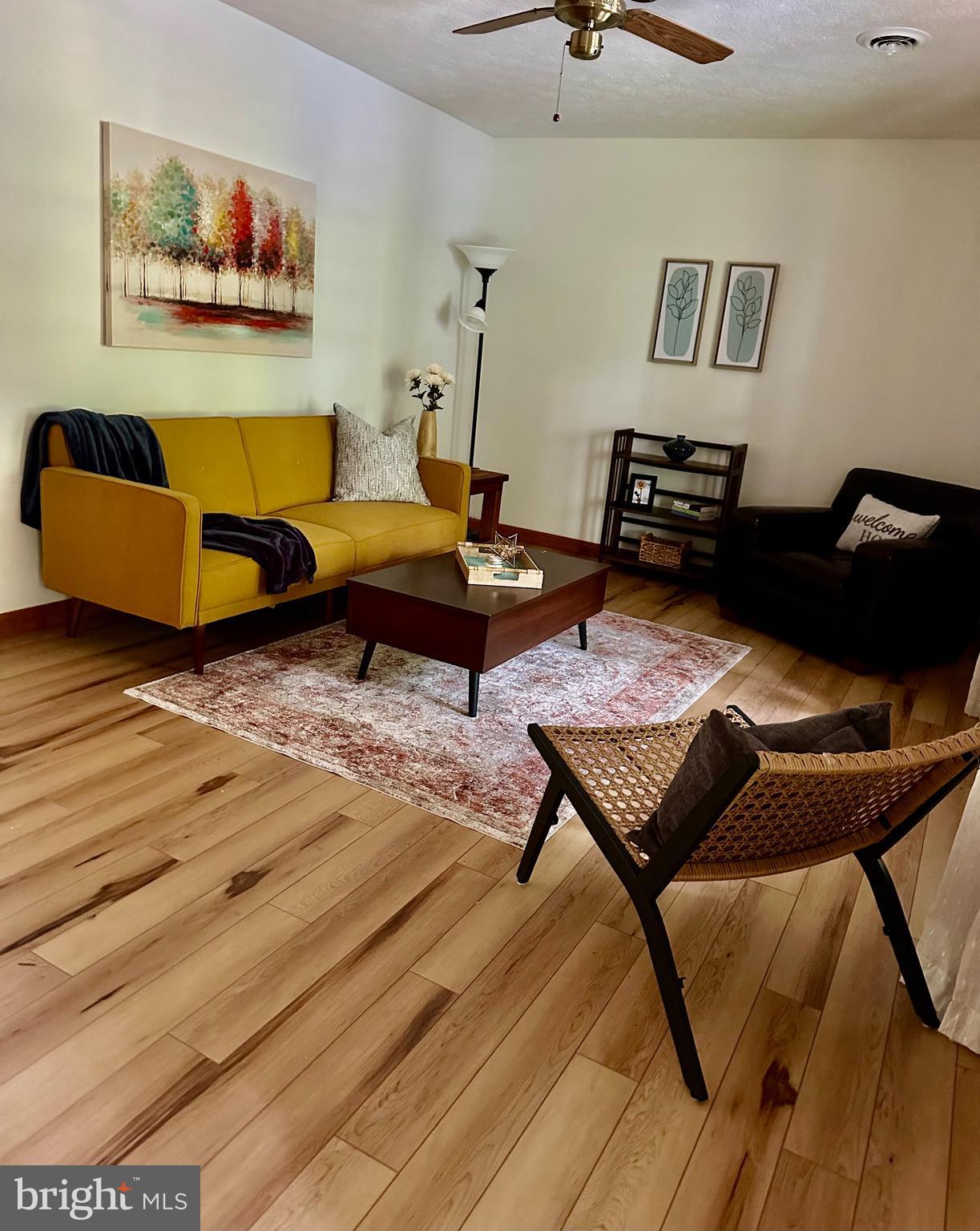 15679 Edgegrove Road Purcellville, VA 20132 - Photo 6 of 16 Sitting Room