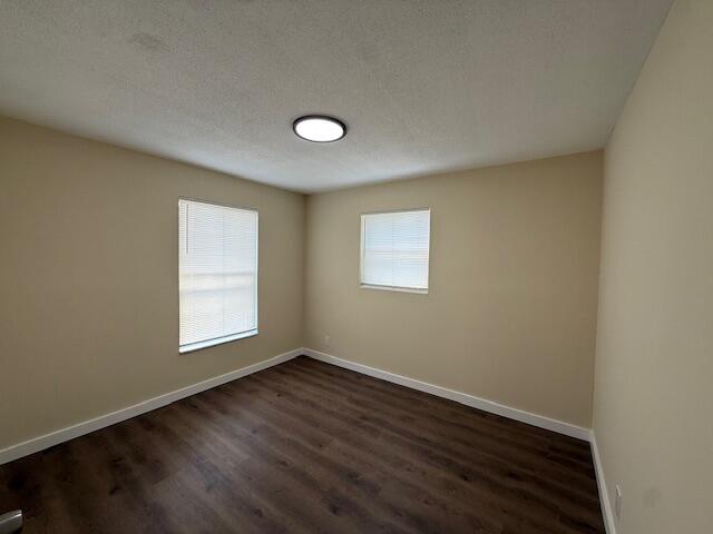 1511 West 12th Street Riviera Beach, FL 33404 - Photo 3 of 5 IMG_6312