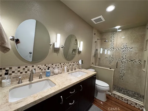 $4,999 | 10141 Valley Cir Boulevard, Unit 4, Chatsworth, CA 91311